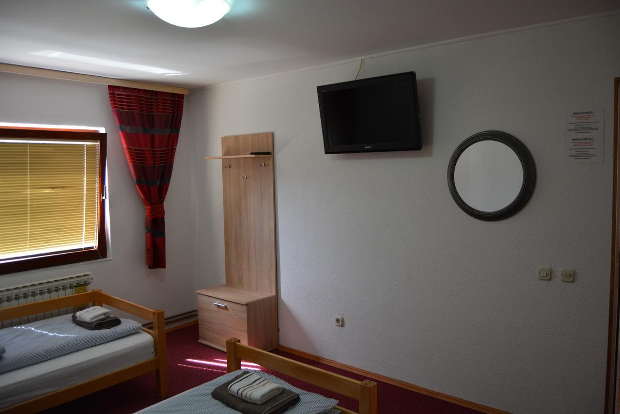 Hostel Denal Sarajevo Bagian luar foto